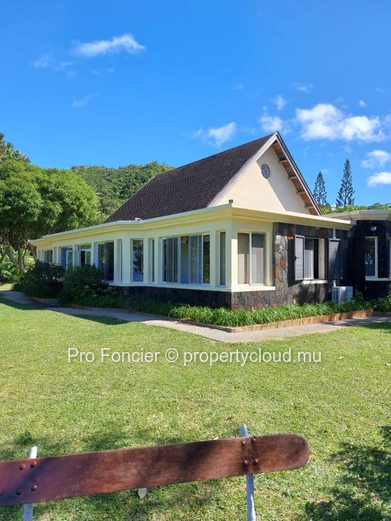 House in Anse Jonchee - Peaceful property for sale 