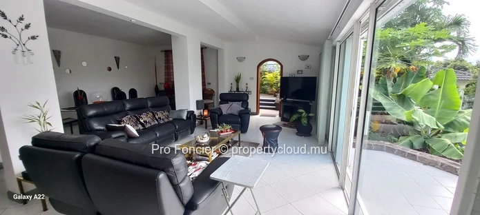 Maison à vendre à Sodnac - Elégance & Caractère!