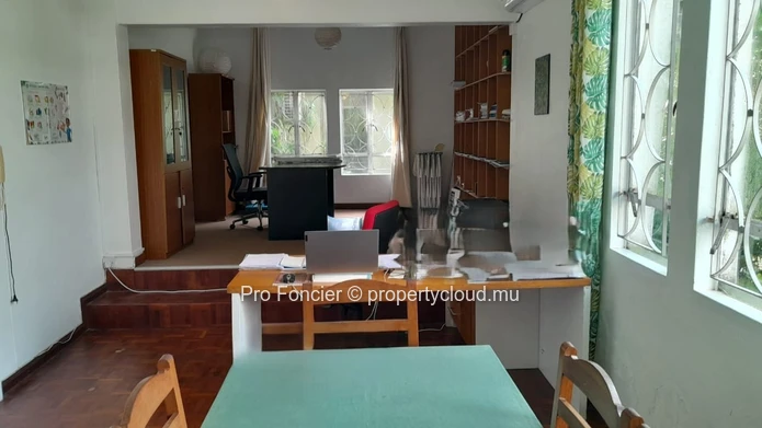 Single storey house for sale in Curepipe - To renovate
