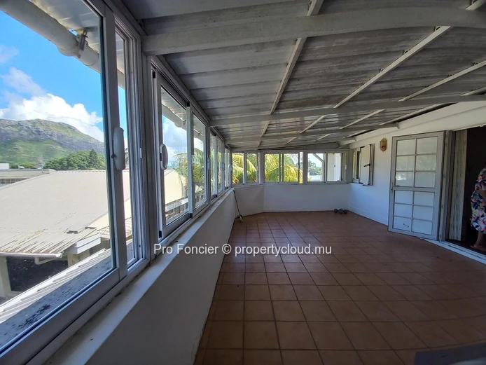 Maison à vendre à Quatre-Bornes - Des possibilités infinies