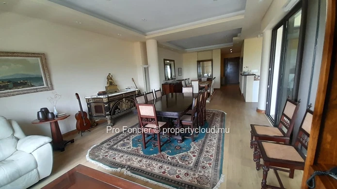 Appartement à vendre à Floréal – Rez-de-chaussée  et Résidence Haut de Gamme