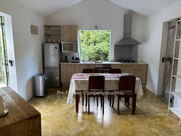 L'étage d'une maison à Moka-‘Zen restons Zen’