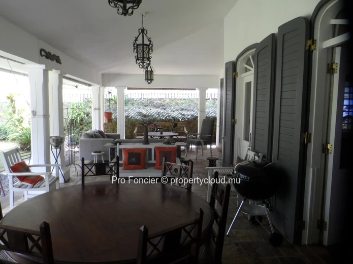 House in Curepipe - Colonial style house