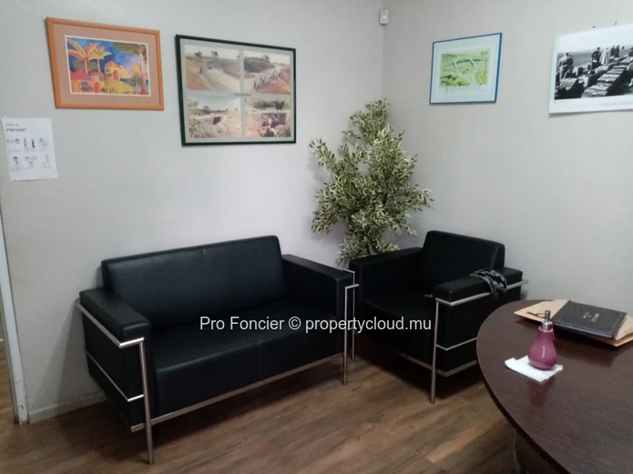 Bureau à louer proche de tout