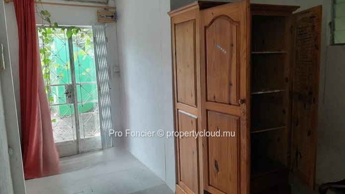 Single storey house for sale in Curepipe - To renovate
