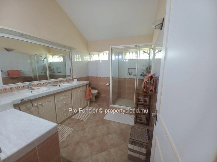 Appartement à vendre à Vacoas-Phoenix - Superbe appartement aux finitions Haut de Gamme !