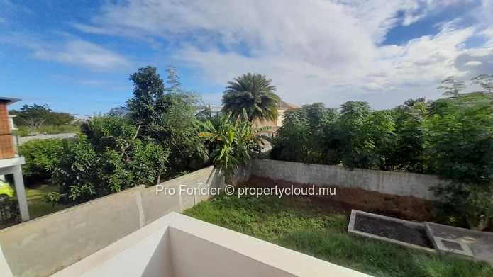 House for rent in Albion - Large, bright house ideal for a large family.