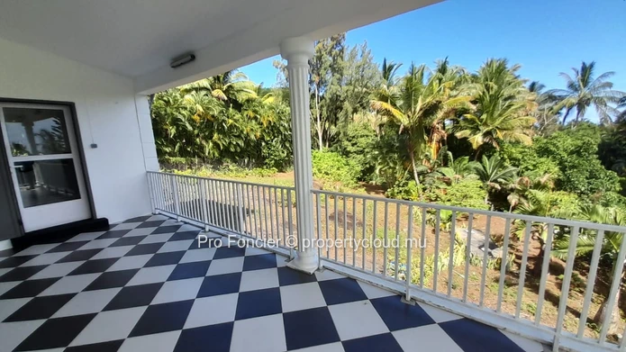 Maison à vendre à Anse-Jonchée - Grande maison vue mer