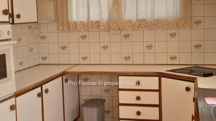 House for sale in Pointe Aux Canonniers - Spacious Family house with mountain views
