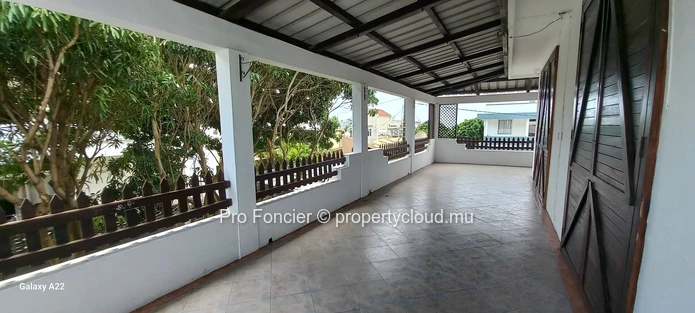 House for sale in Roches - Brunes - Large Family Home ideal for Two Families