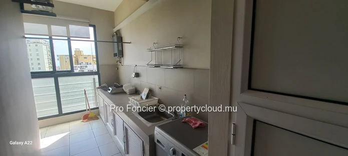 Appartement à Vendre à Rose-Hill – Spacieux, lumineux et idéalement situé