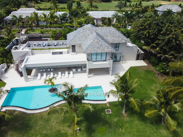 Villa at Anahita - A Dream !