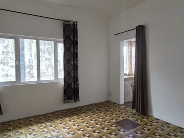 Bâtiment de 8 Chambres