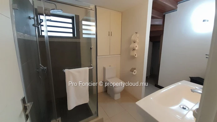Bloc D'Appartement à vendre à Albion - Idéal pour investissement