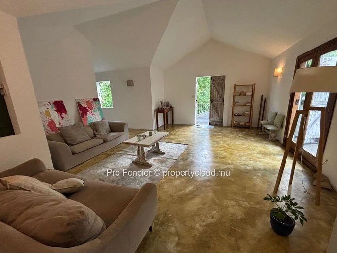 L'étage d'une maison à Moka-‘Zen restons Zen’