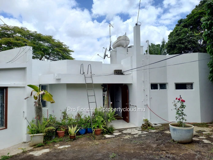 House in Beau Bassin - A lot of Charm!