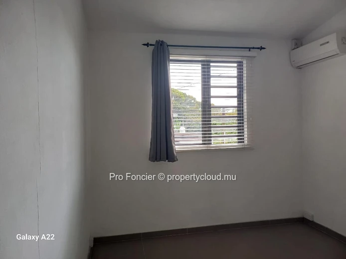 Maison à vendre à Curepipe - Duplex moderne & Lumineux !