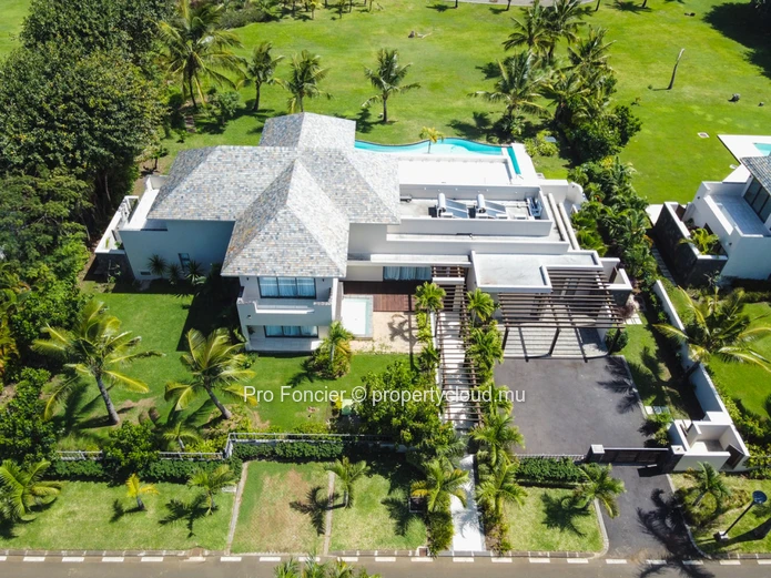 Villa at Anahita - A Dream !