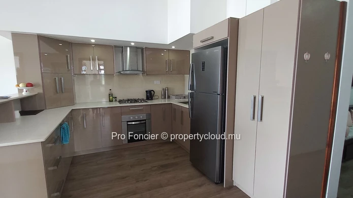Appartement à louer à Quatre-Bornes - Moderne très confortable