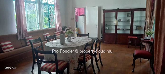 House for sale in Beau-Bassin - House with strong investment potential