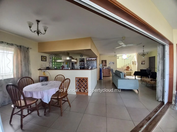 Maison à vendre à Beau- Vallon - Fonctionnelle dans une région calme.