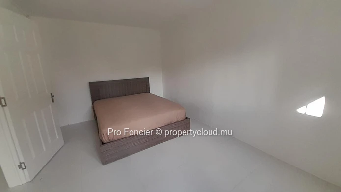 House for rent in Albion - Large, bright house ideal for a large family.