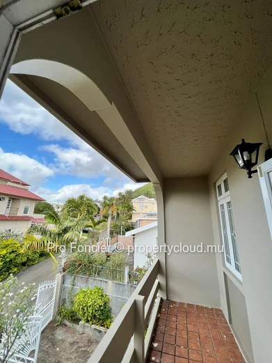 House in Quatre Bornes - Quality Living!