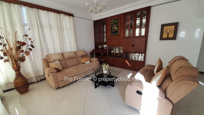 House for rent in Quatre-bornes –  Fresly renovated