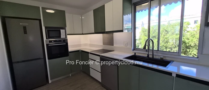 Apartment for rent in Quatre-Bornes - 5 minutes from La City Mall