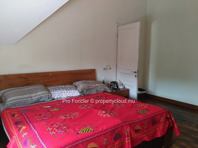 Hose for sale in Quatre-Bornes – Magnificent Contemporary Villa 