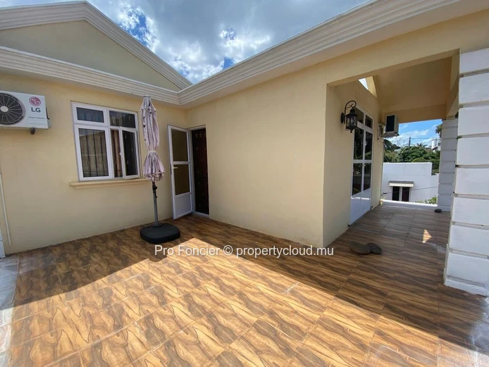 For Sale In Albion – Spacious Two-Storey House