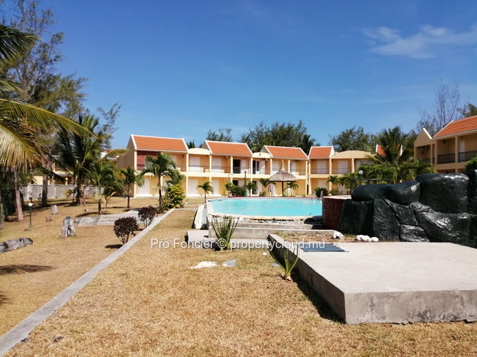 House in Palmar - Beachfront Villa