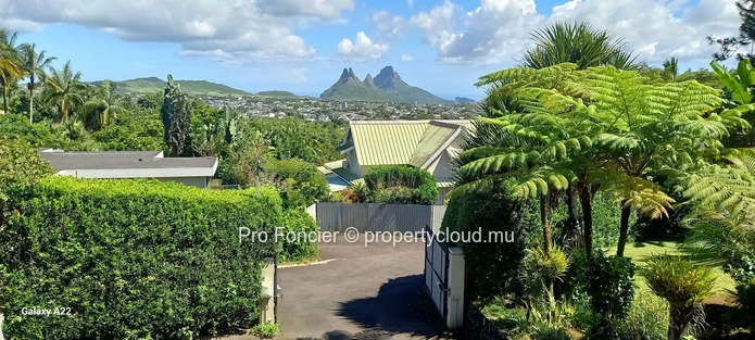 House for rent in Floréal - Exceptional Home with Mountain Views