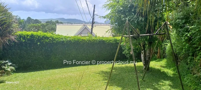 House for sale in Floréal - Exceptional Home with Mountain Views