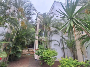3 Bedroom Townhouse, Duplex