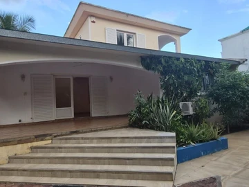 Maison de 4 Chambres