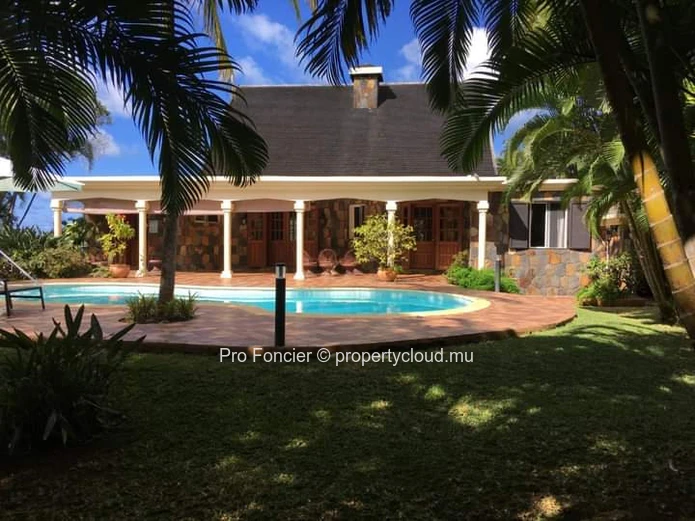 House in Anse Jonchee - Peaceful property for sale 