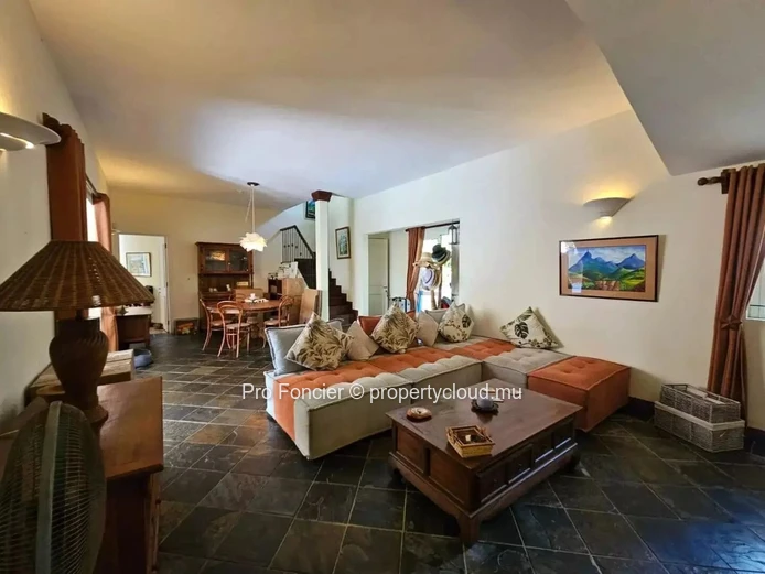 House for sale in Bon Espoir - Family residence in a Secure and Beautifully Maintained Morcellement